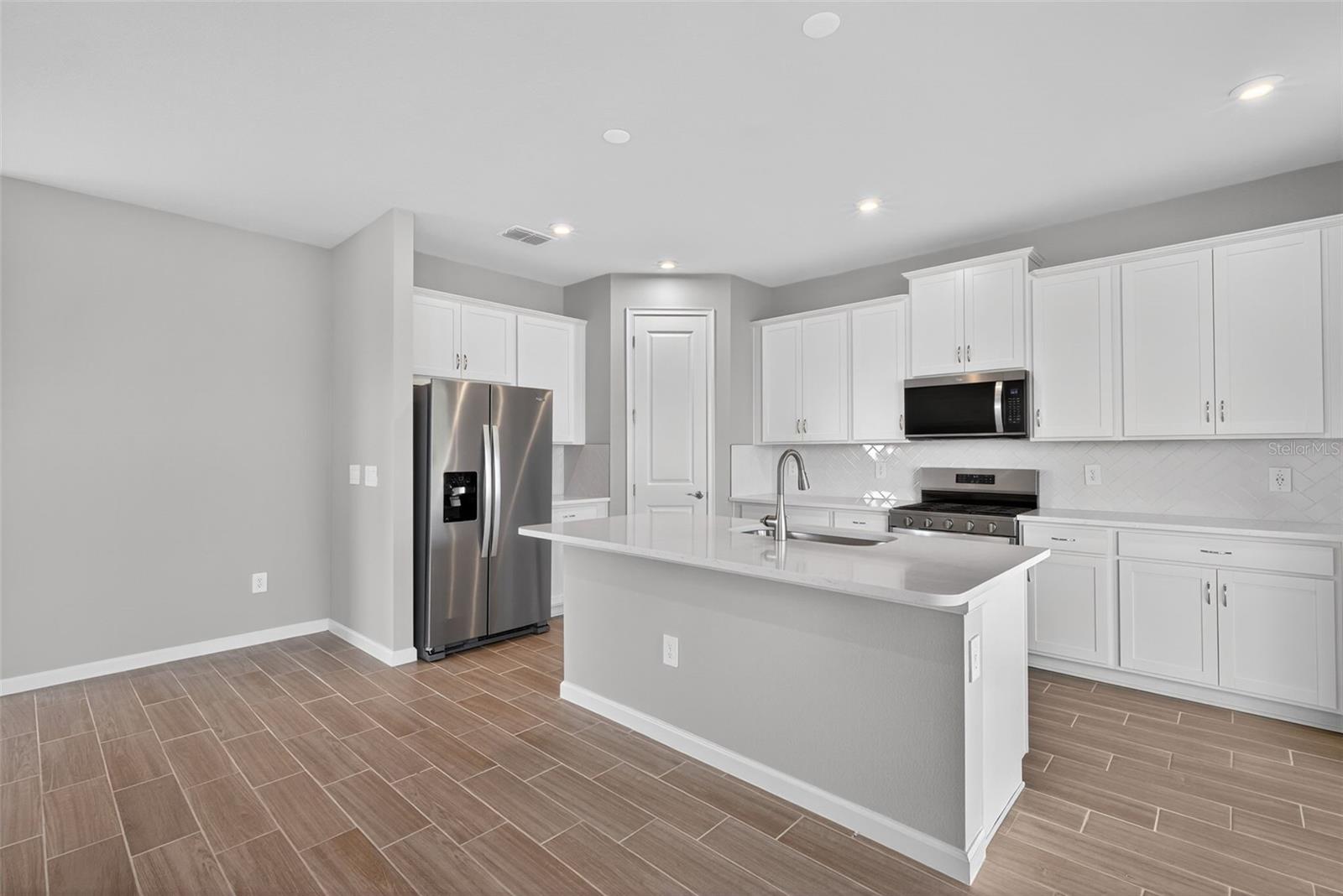13018 SUNSEED ST — photo 5