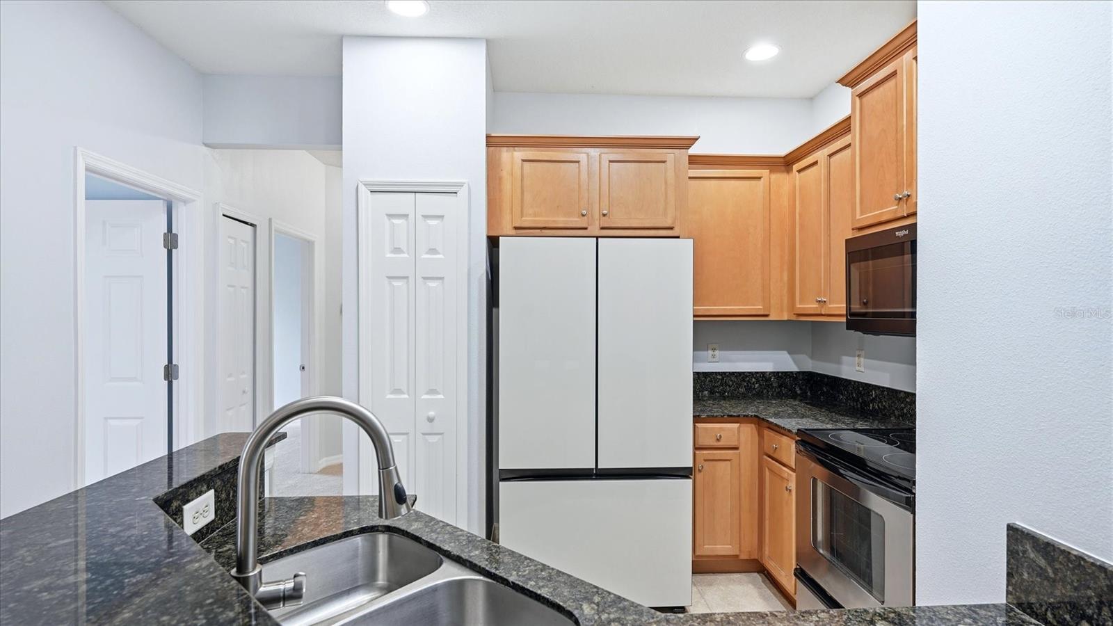 7839 LIMESTONE LN #12-204 — photo 22