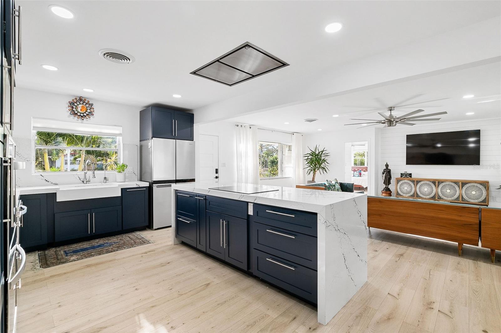 703 WHITFIELD AVE — photo 39