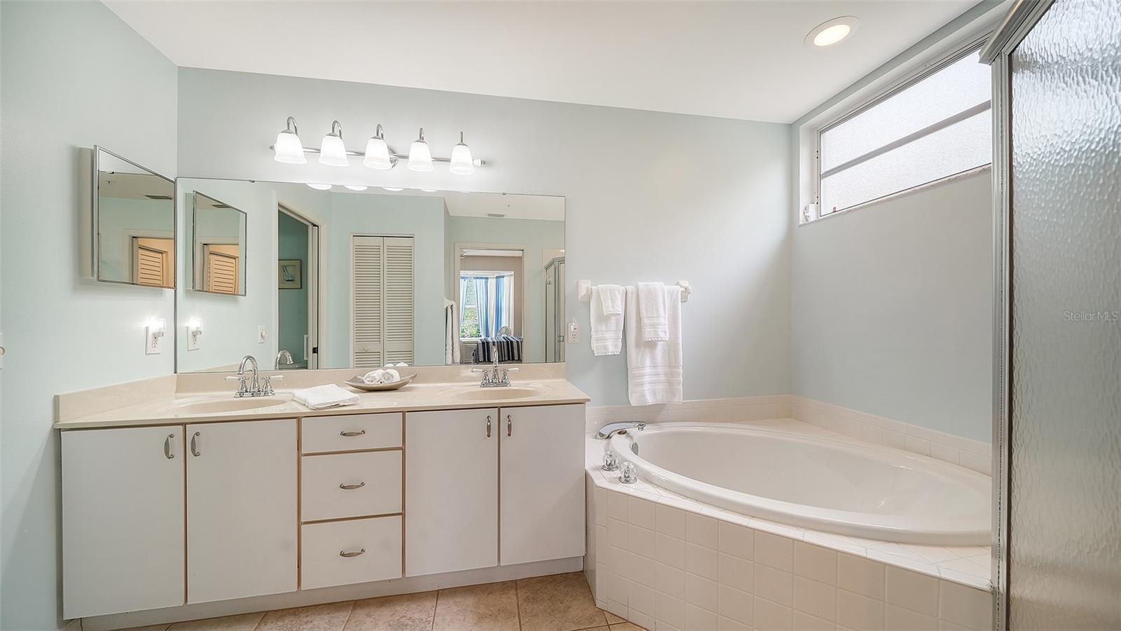 8901 VERANDA WAY #111 — photo 21