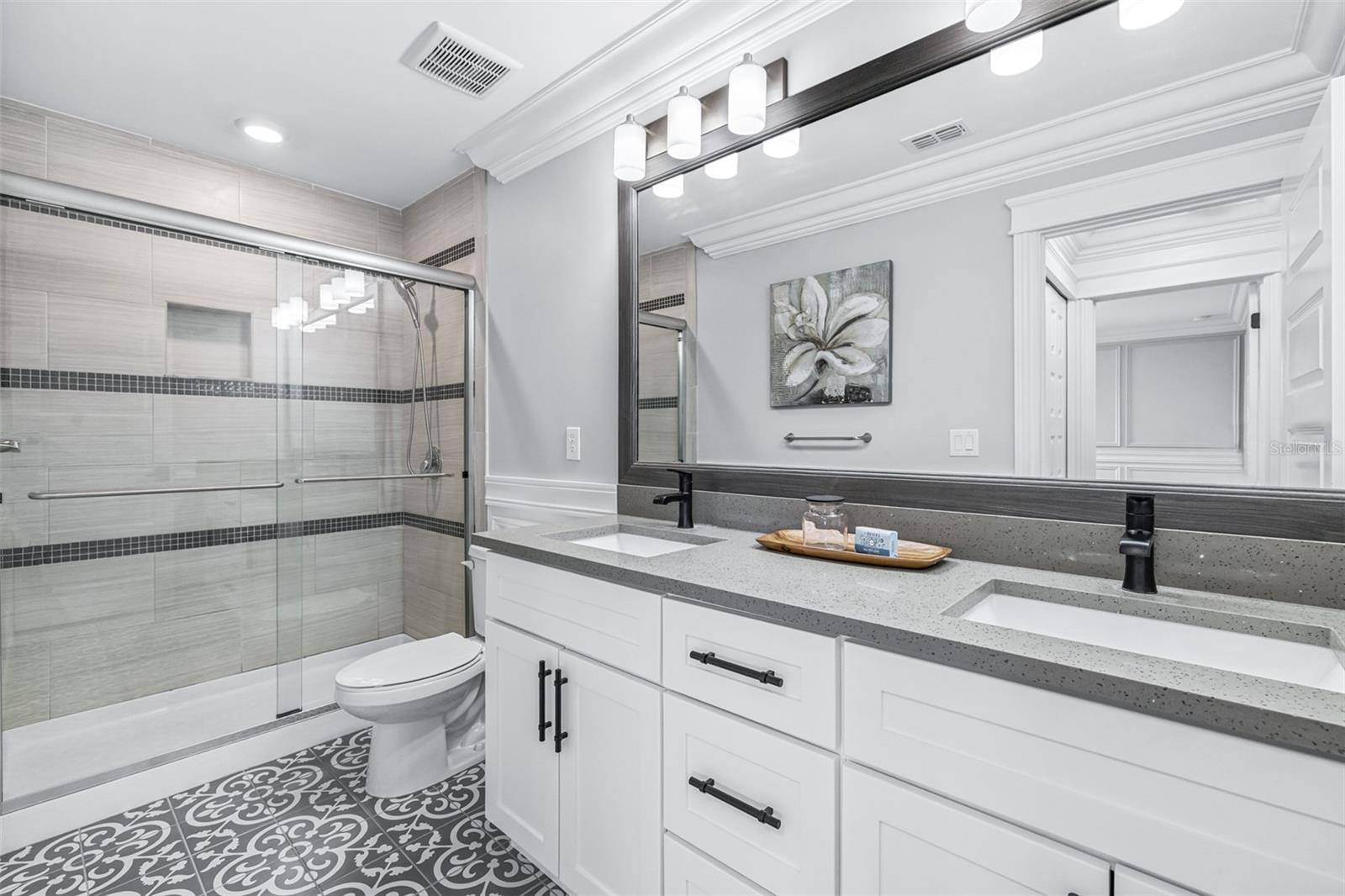 7190 GRAYBROOK DR — photo 70