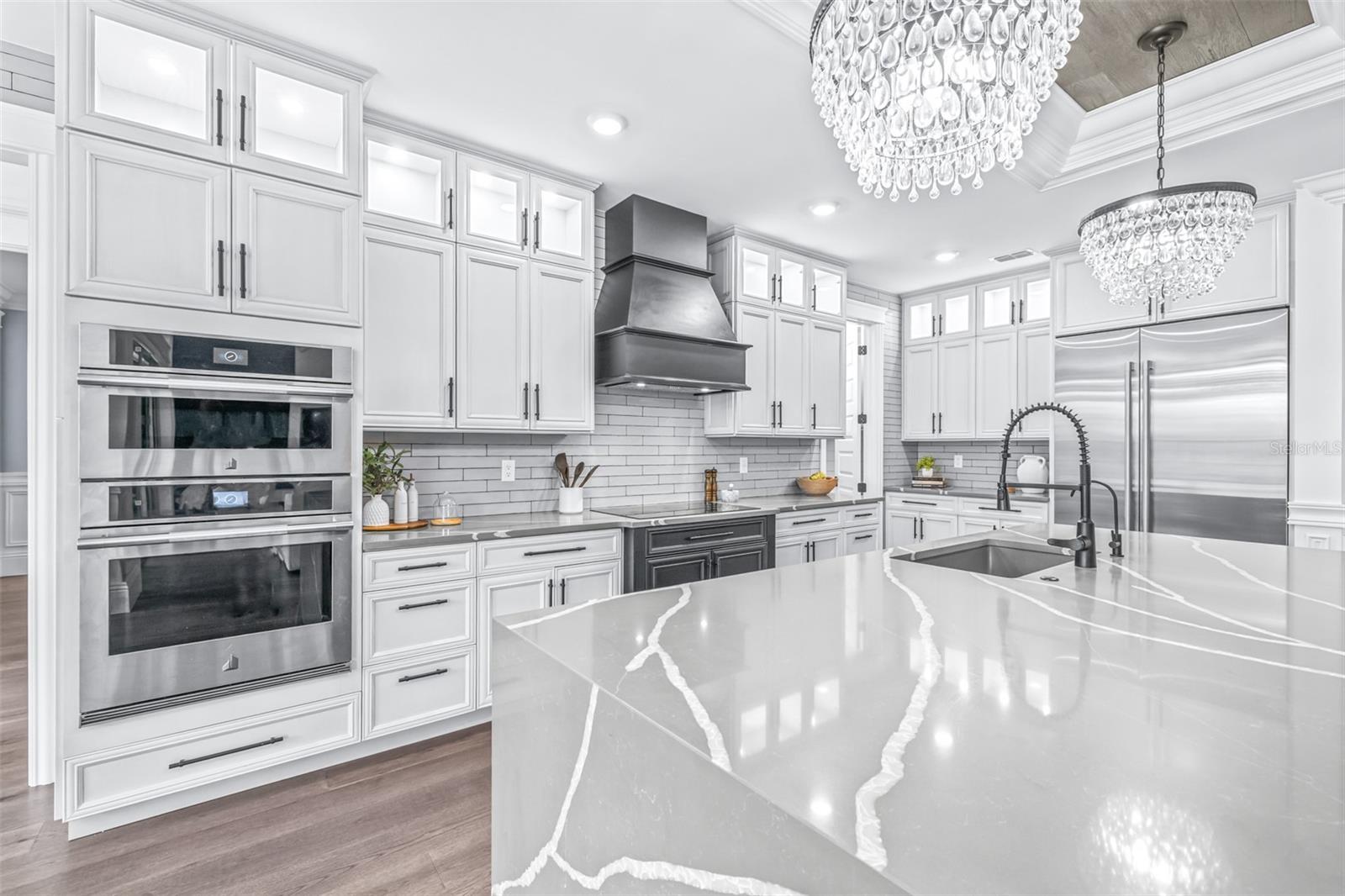 7190 GRAYBROOK DR — photo 30