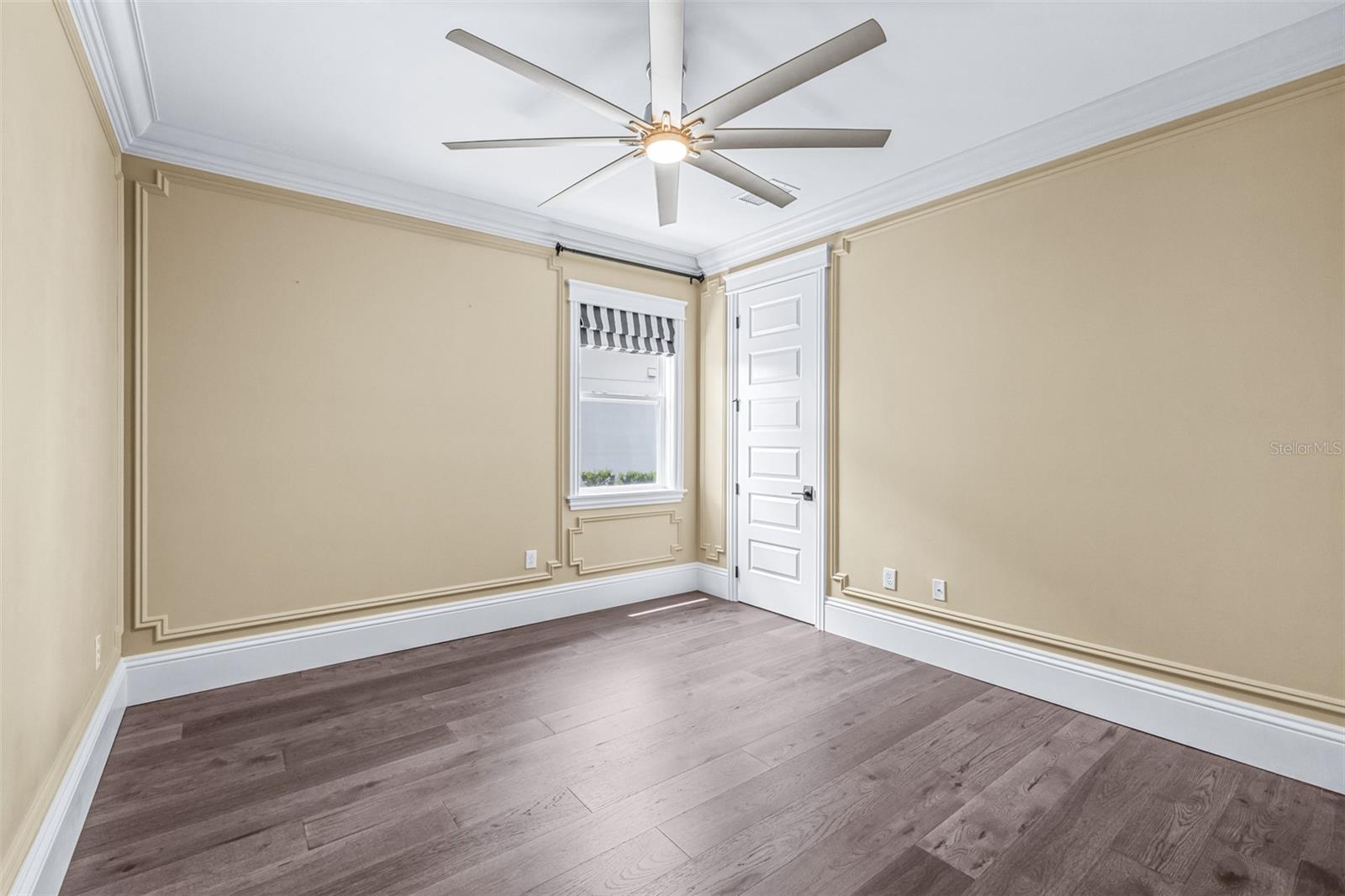 7190 GRAYBROOK DR — photo 59