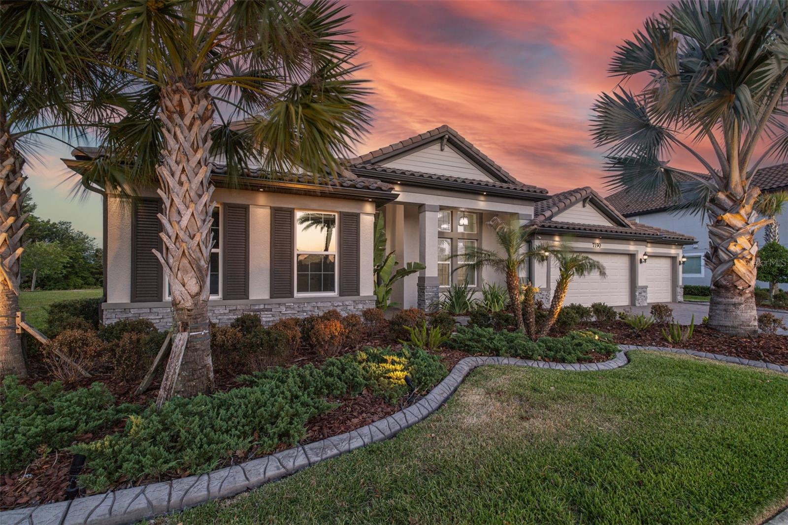 7190 GRAYBROOK DR — photo 10
