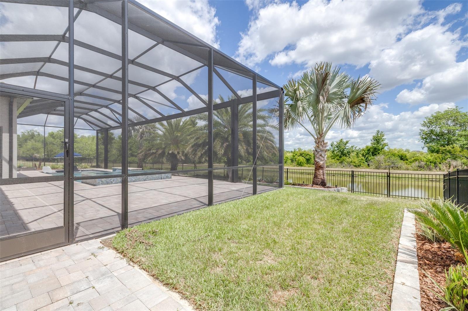 7190 GRAYBROOK DR — photo 85