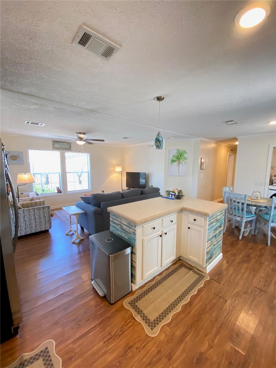 8330 FANTASIA PARK WAY — photo 14