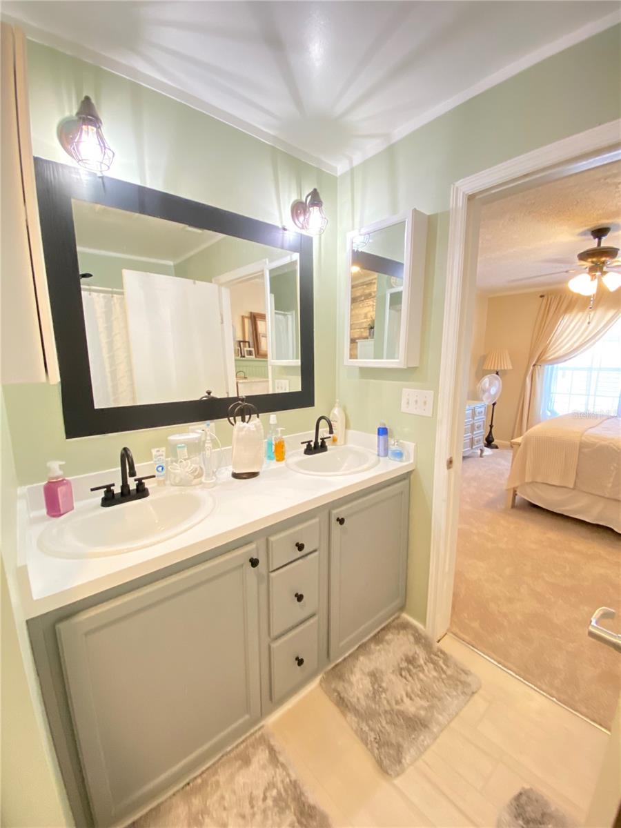 8330 FANTASIA PARK WAY — photo 24