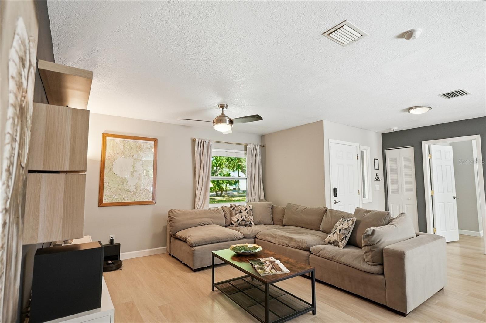 4606 BUCKEYE RD — photo 11