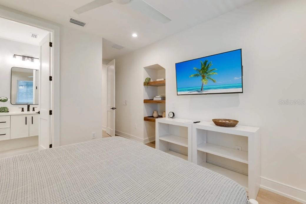 9407 GULF DR — photo 29