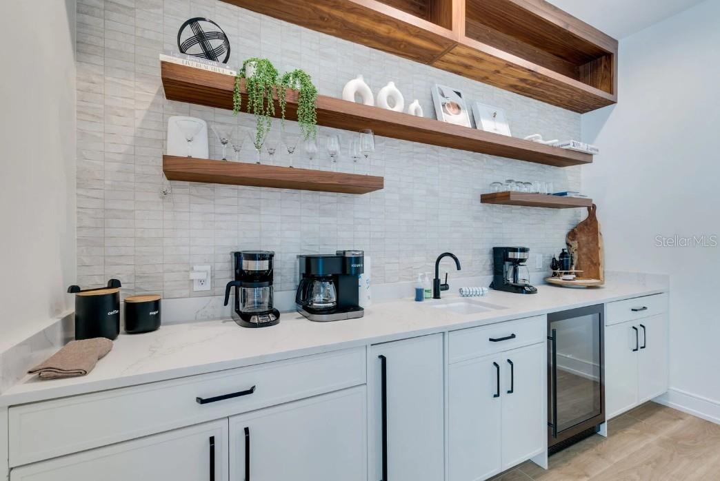 9407 GULF DR — photo 10