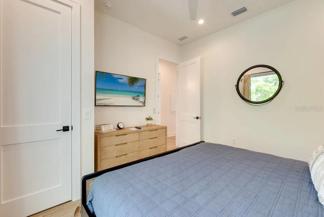 9407 GULF DR — photo 17