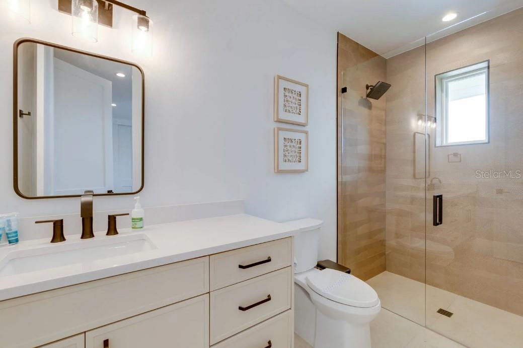 9407 GULF DR — photo 39