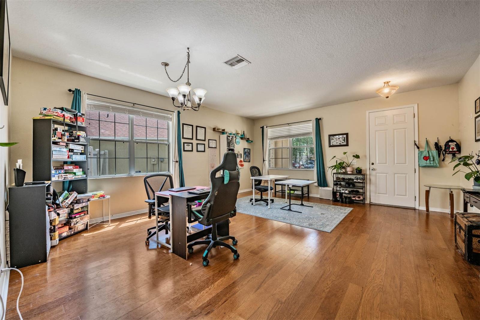 10945 SUBTLE TRAIL DR — photo 7