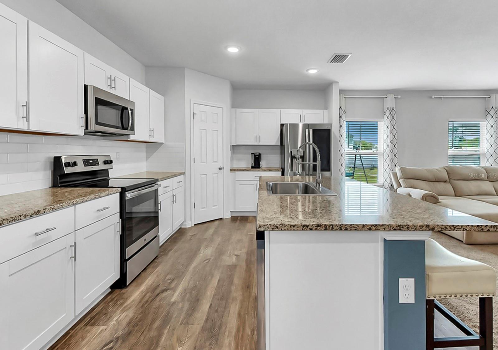13108 SHUMARD WAY — photo 8