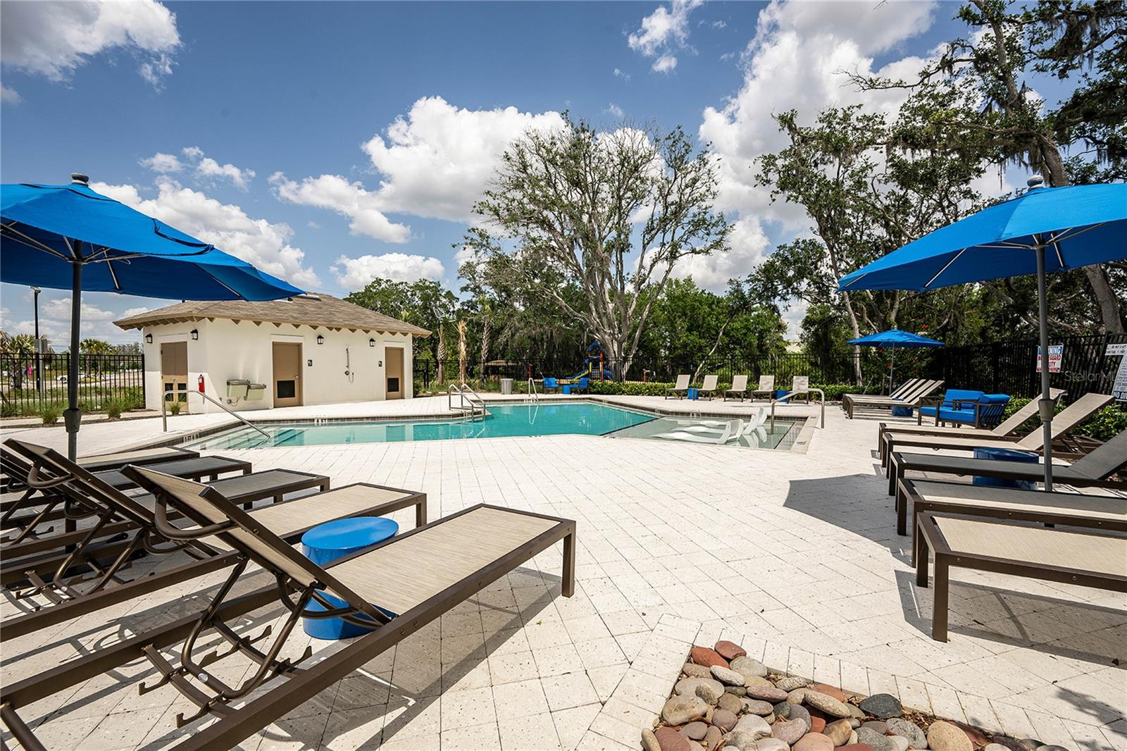5095 CAPRI HARBOR DR — photo 34