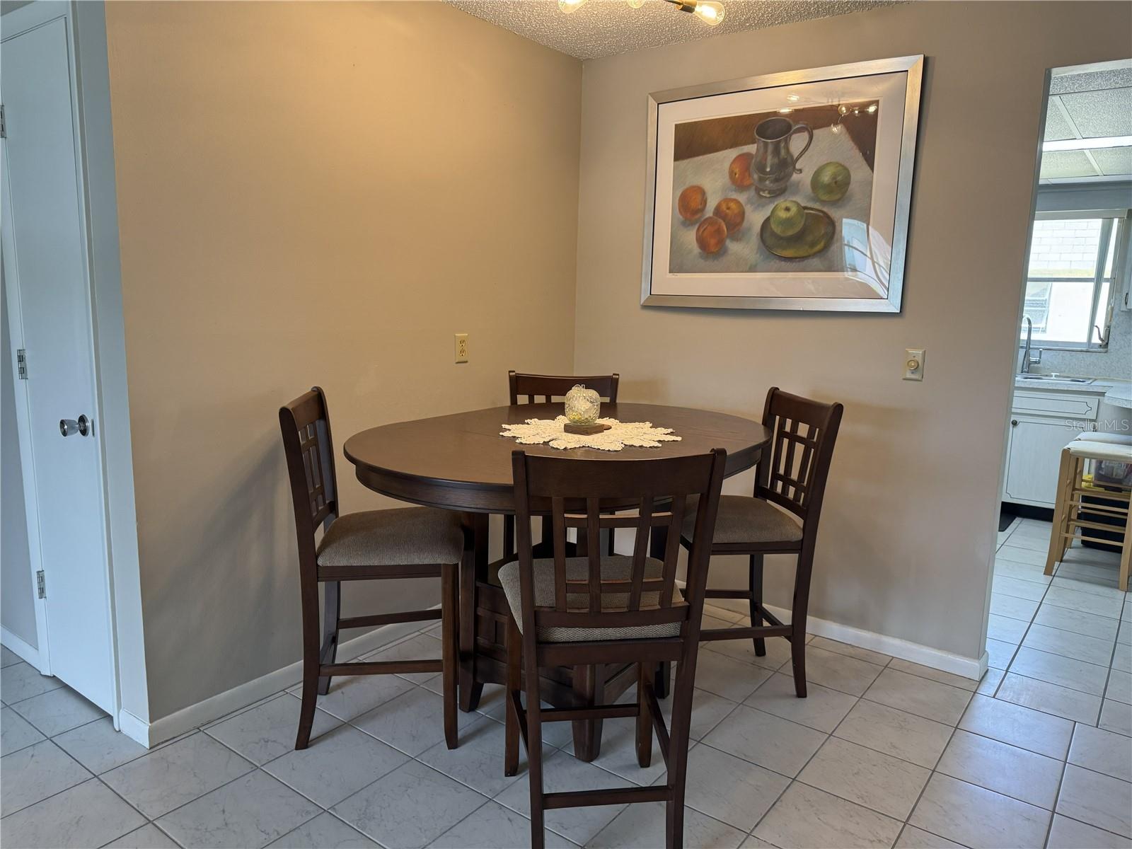 7007 VERSAILLES N #n/a — photo 4