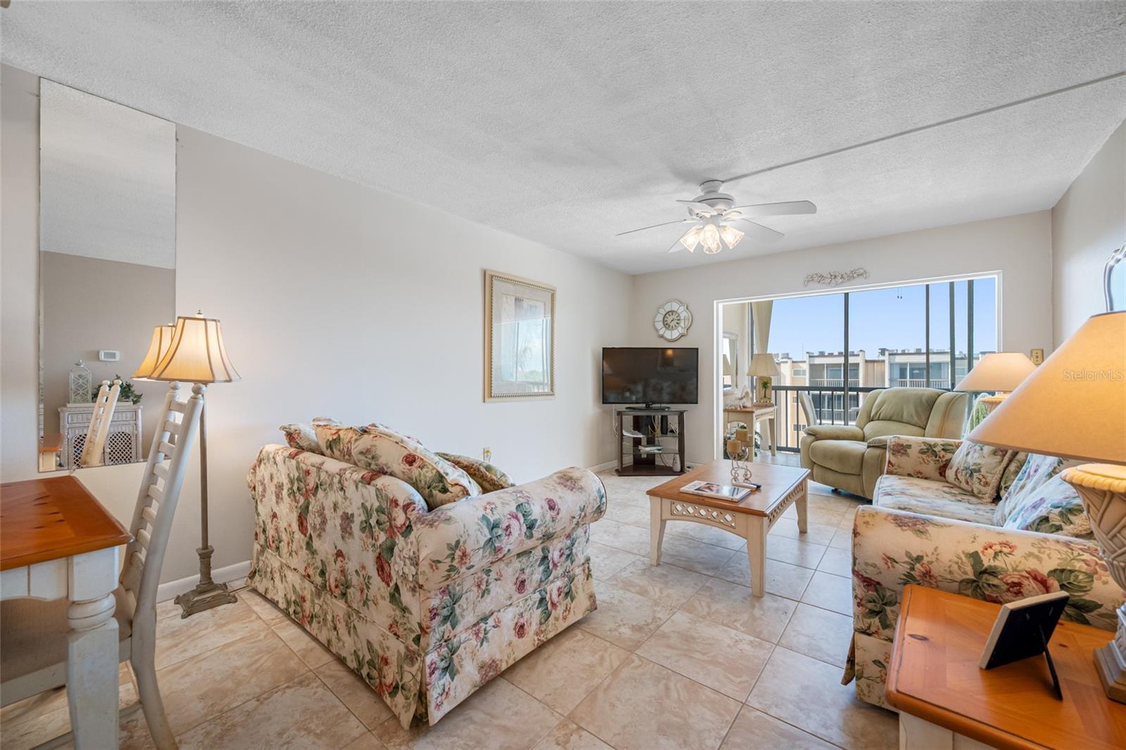 1243 S MARTIN LUTHER KING JR AVE #C505 — photo 14