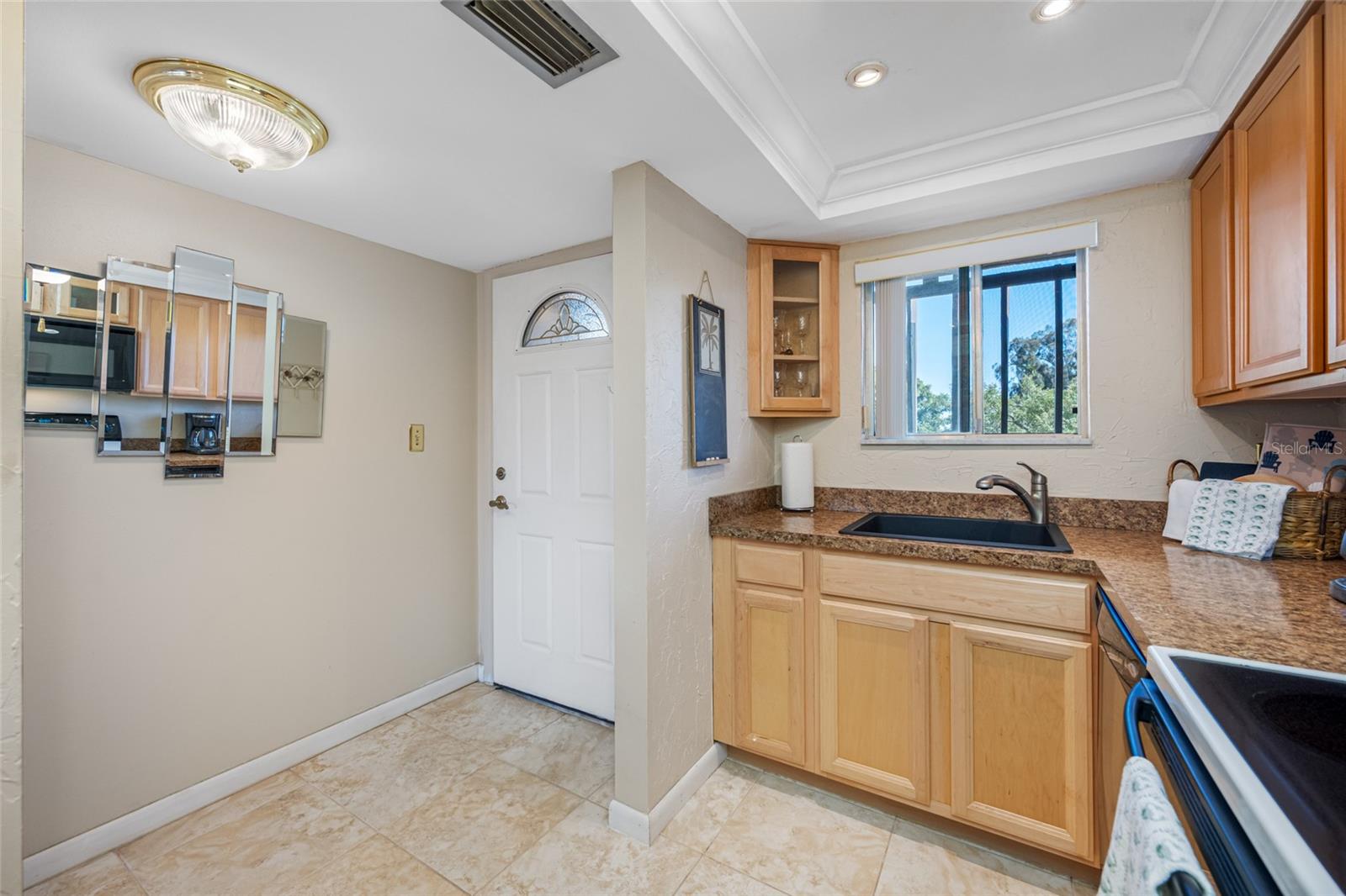 1243 S MARTIN LUTHER KING JR AVE #C505 — photo 8