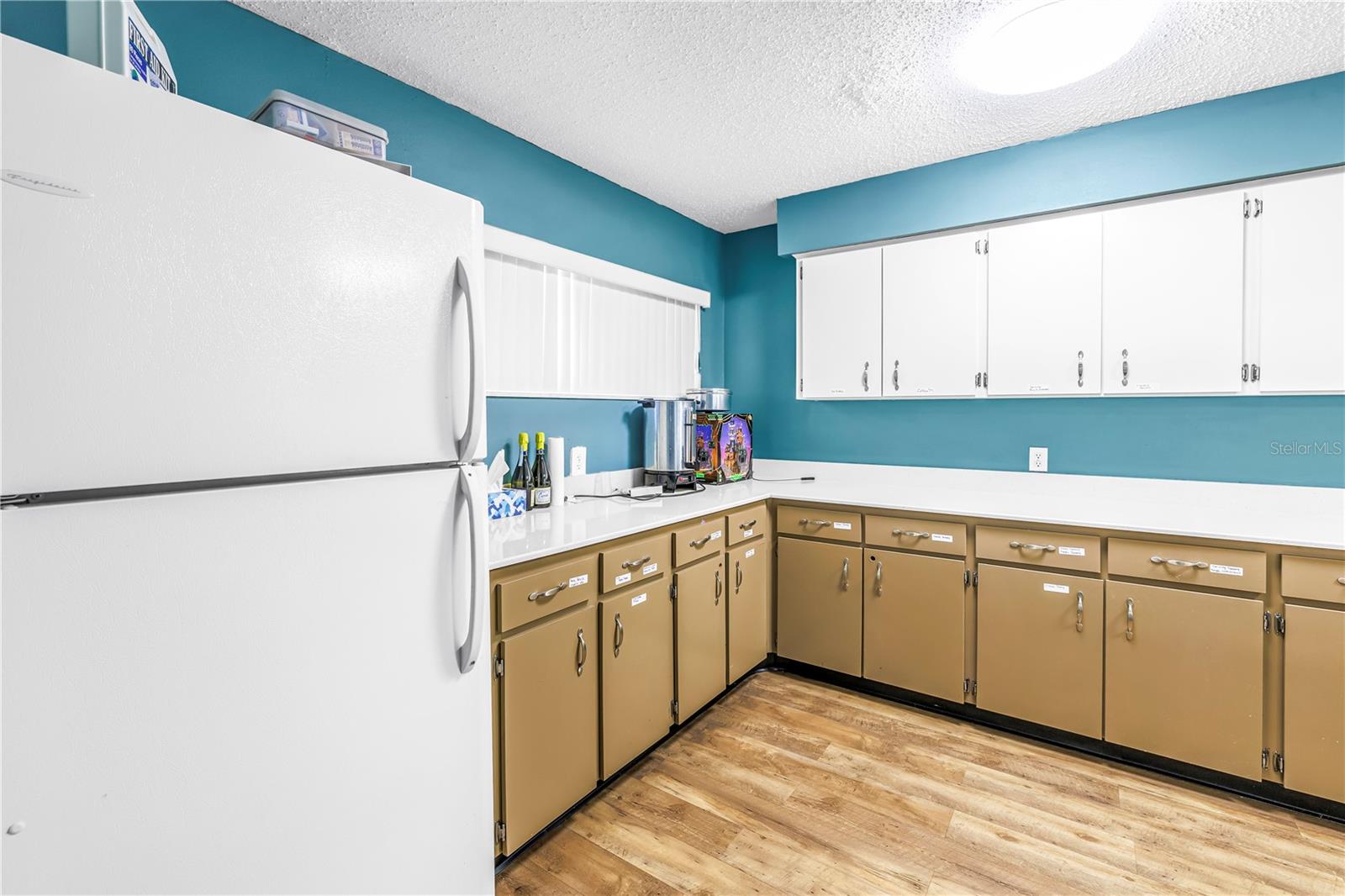 2740 HIGHLANDS BLVD #B — photo 43
