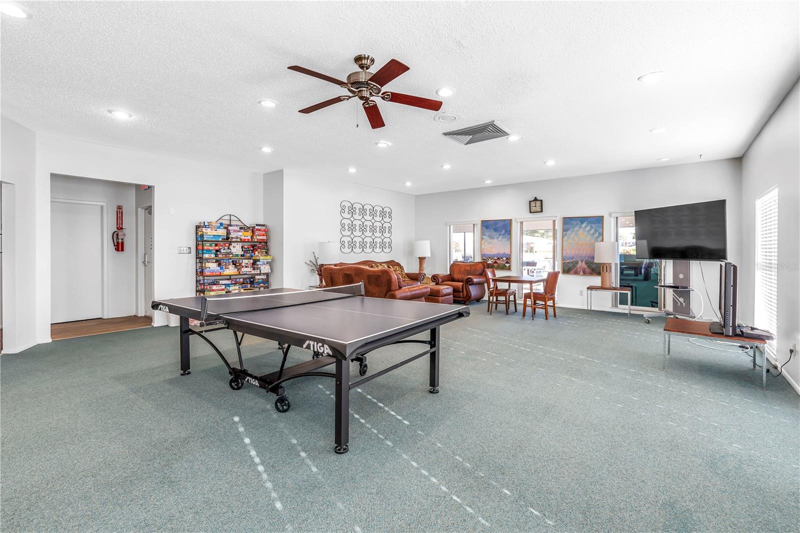 2740 HIGHLANDS BLVD #B — photo 39