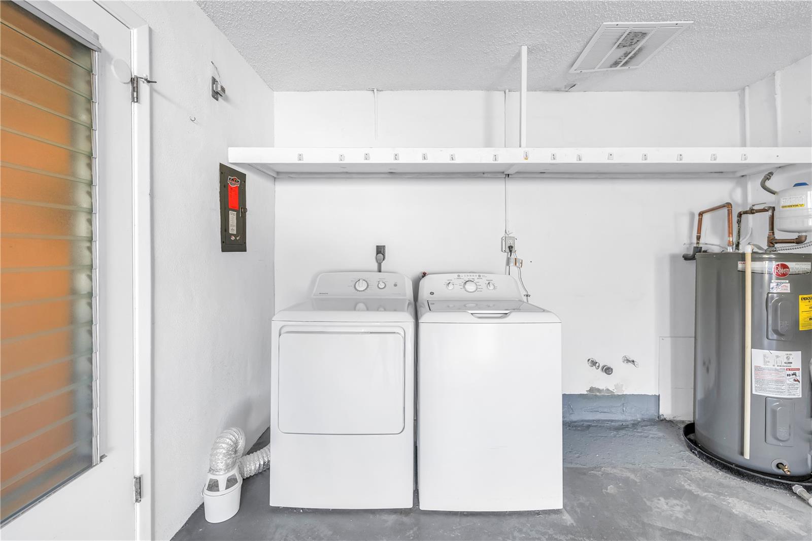 2740 HIGHLANDS BLVD #B — photo 27