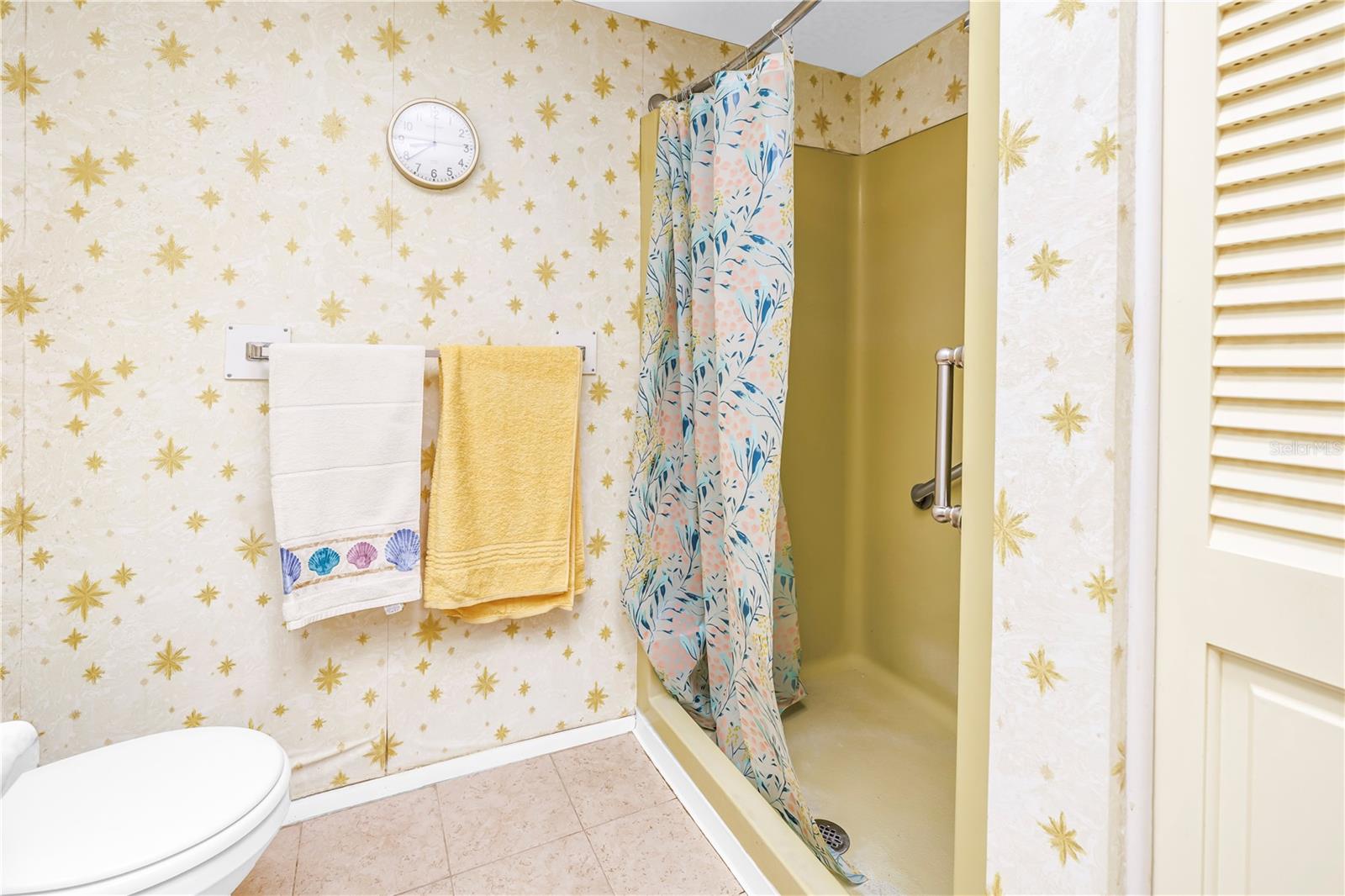 2740 HIGHLANDS BLVD #B — photo 22