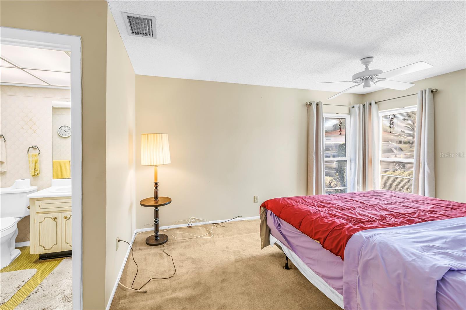2740 HIGHLANDS BLVD #B — photo 16
