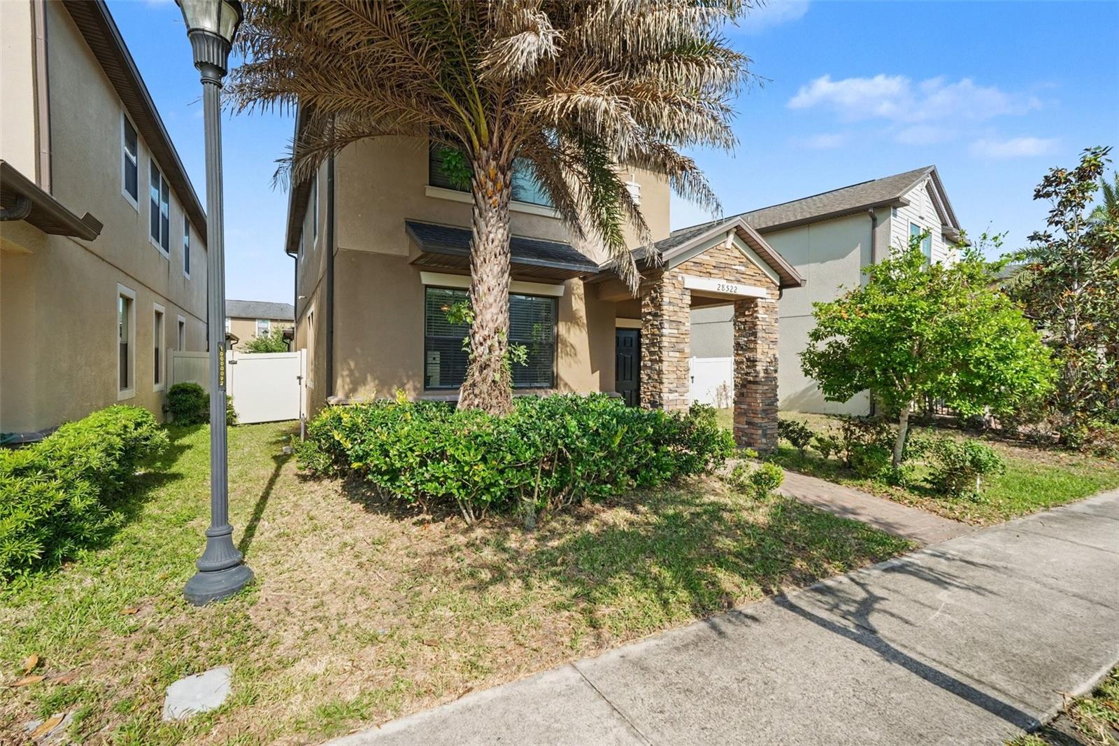 28522 E PLEASANT BAY LOOP — photo 2