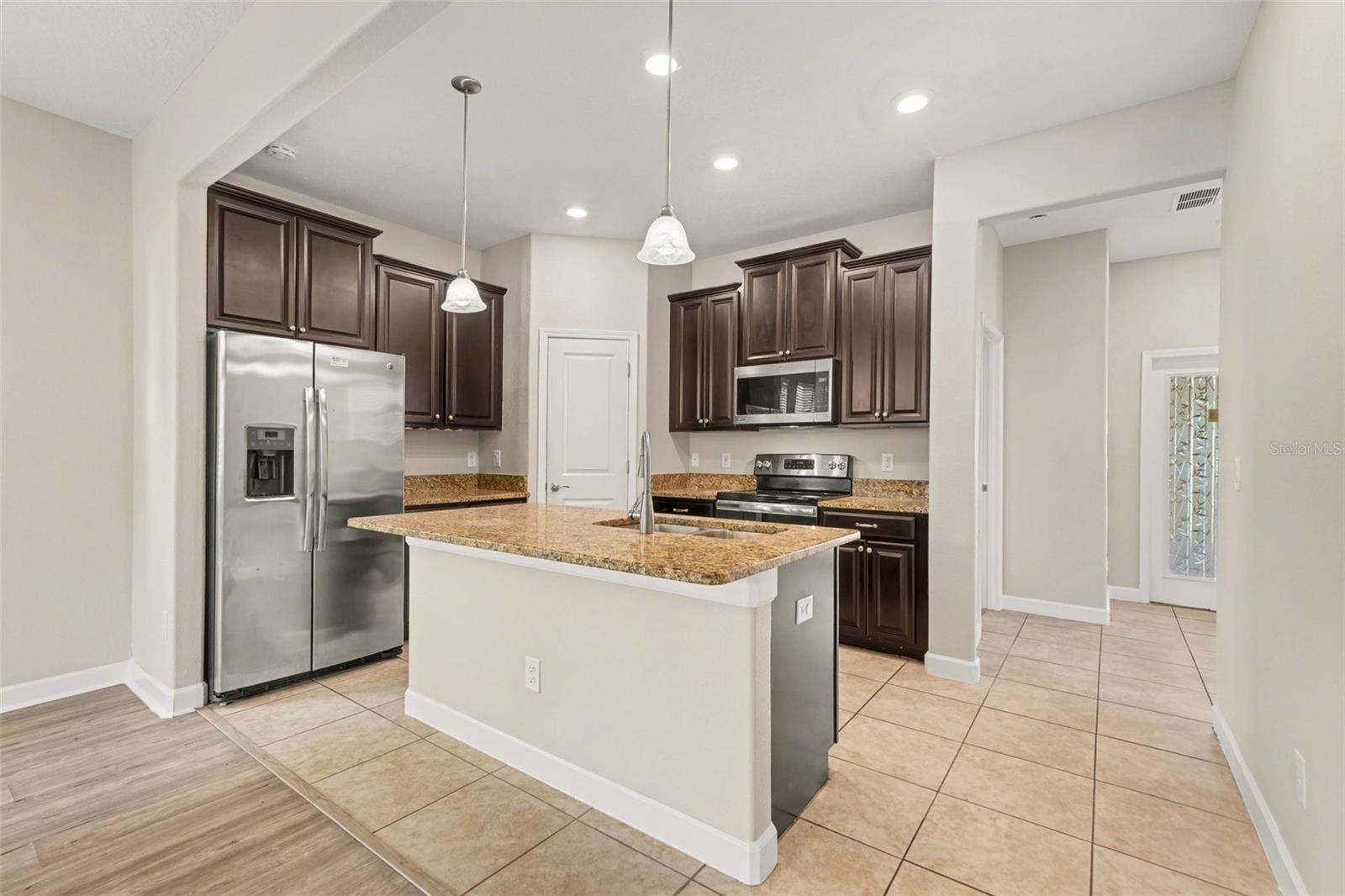 28522 E PLEASANT BAY LOOP — photo 11