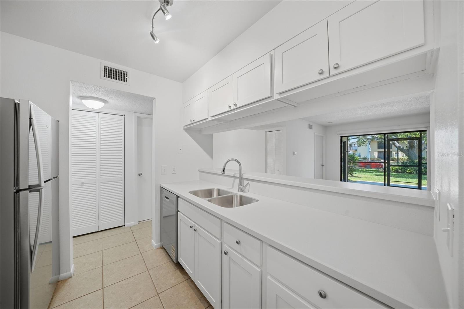 3001 58TH AVE S #1005 — photo 3