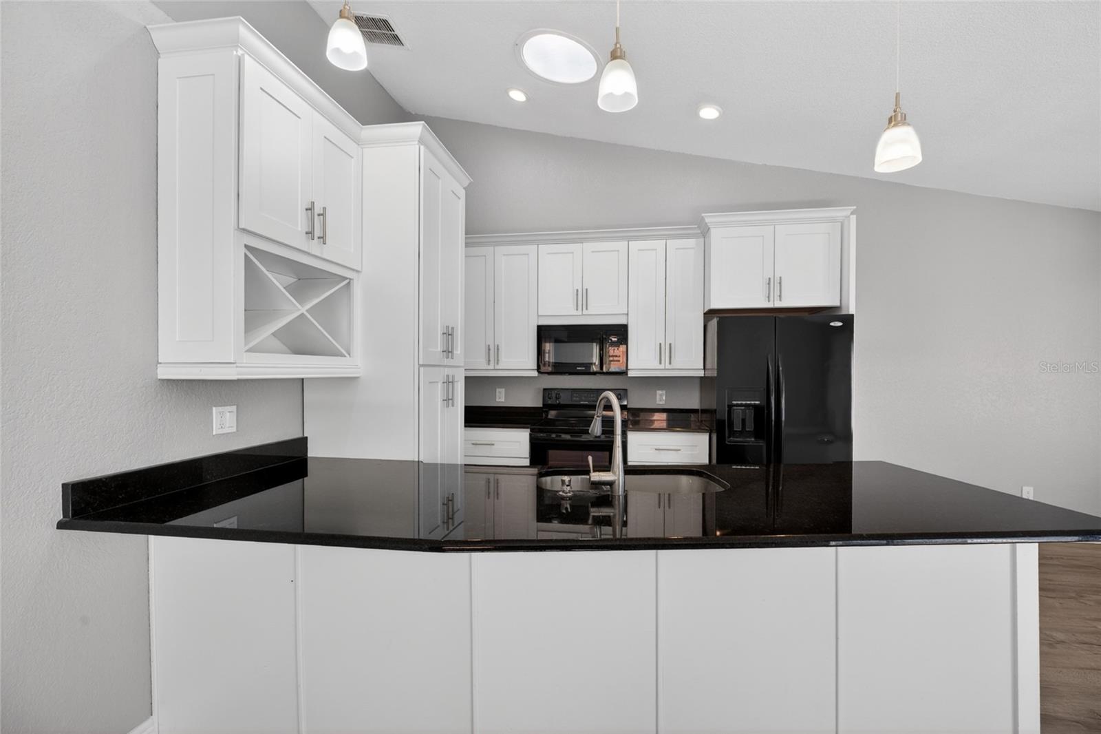 14617 LORIDAWN DR #8 — photo 16