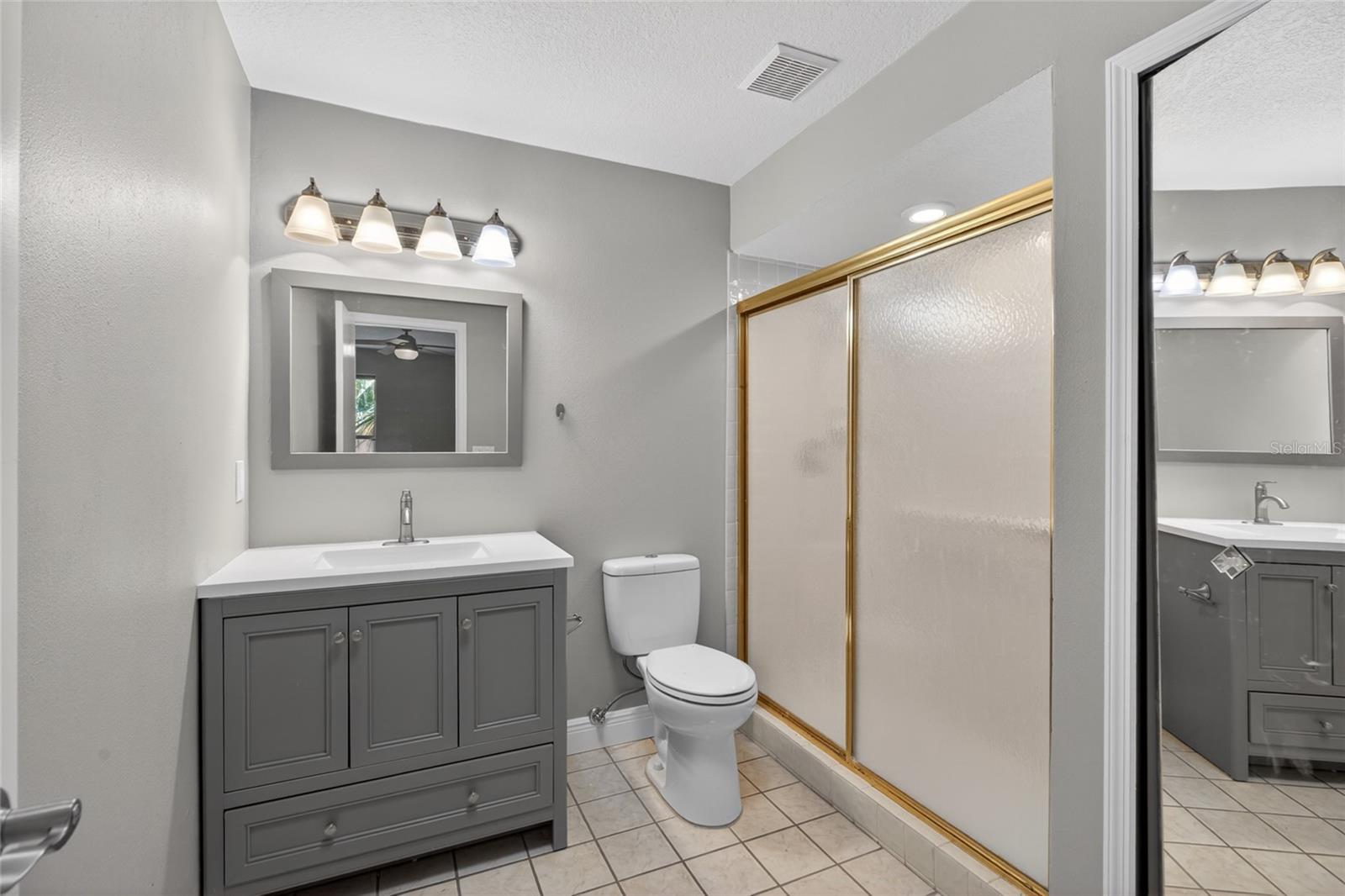 14617 LORIDAWN DR #8 — photo 29