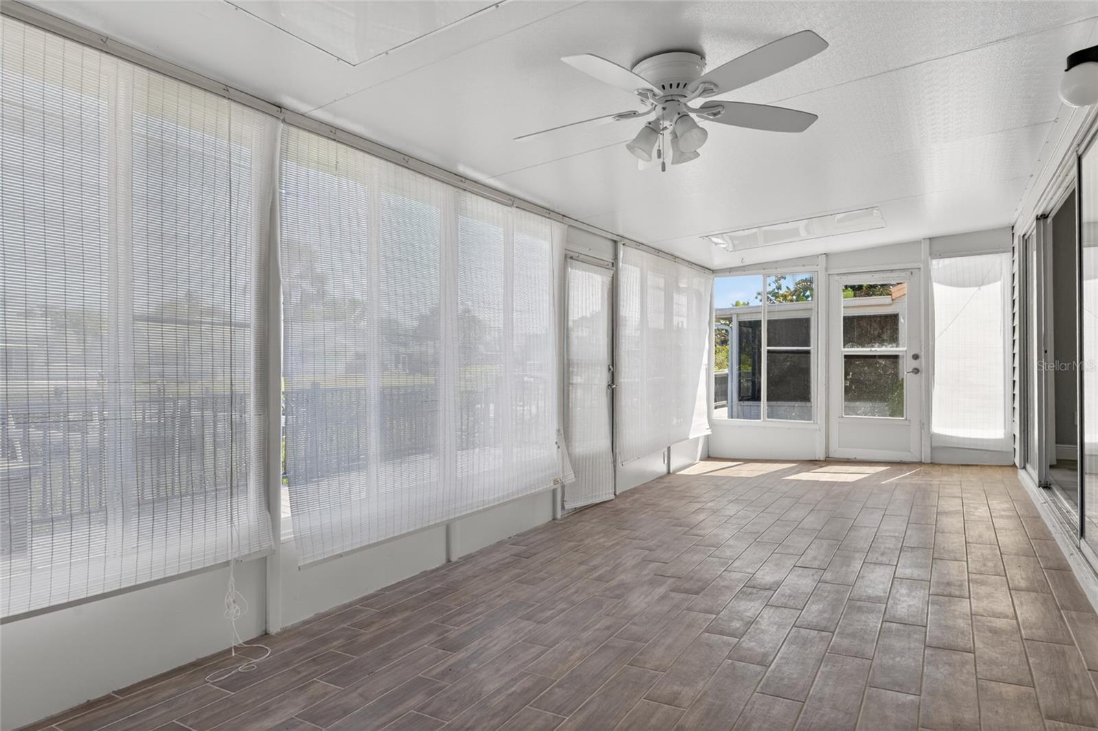 14617 LORIDAWN DR #8 — photo 35