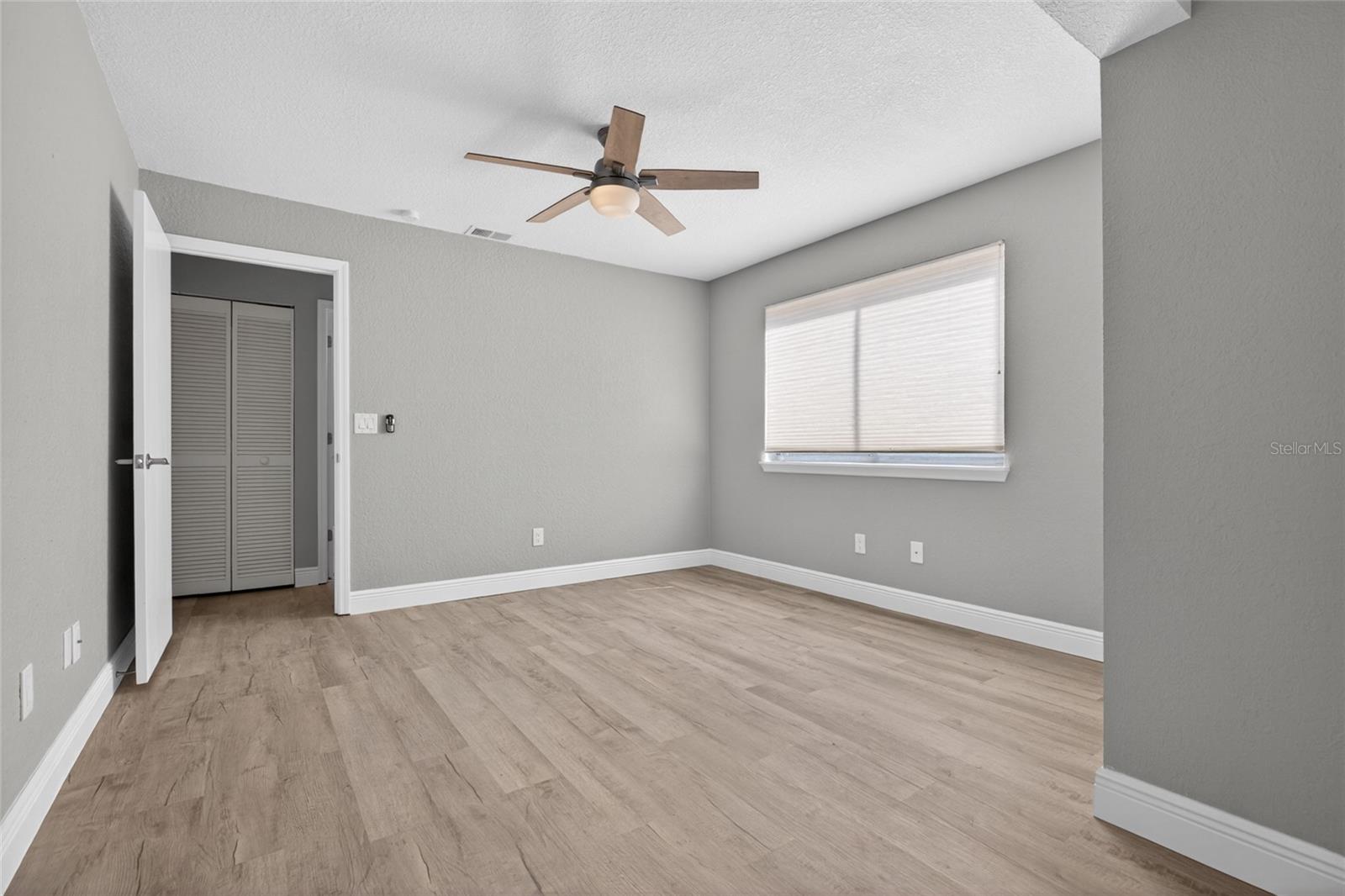 14617 LORIDAWN DR #8 — photo 32