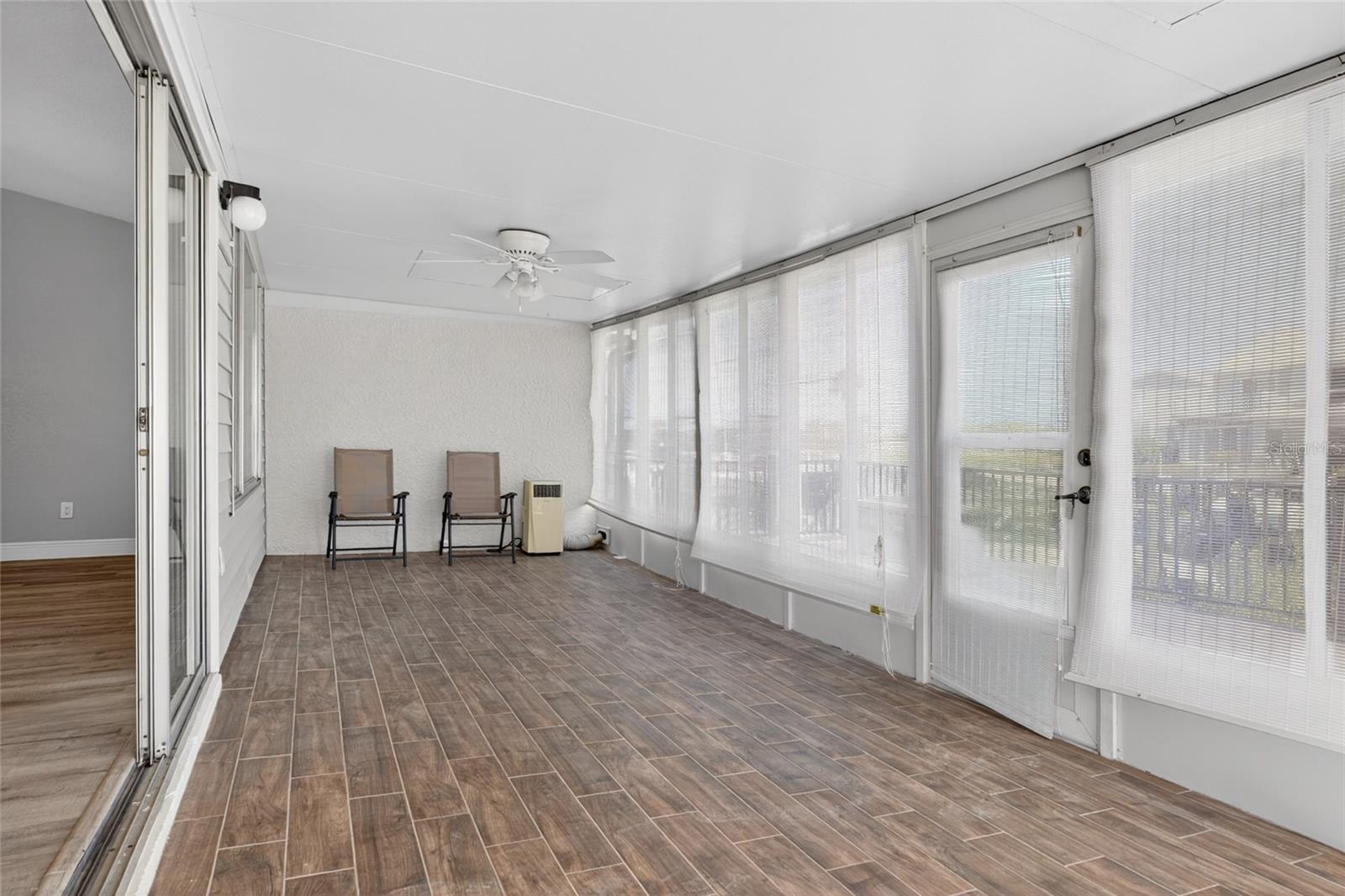 14617 LORIDAWN DR #8 — photo 34