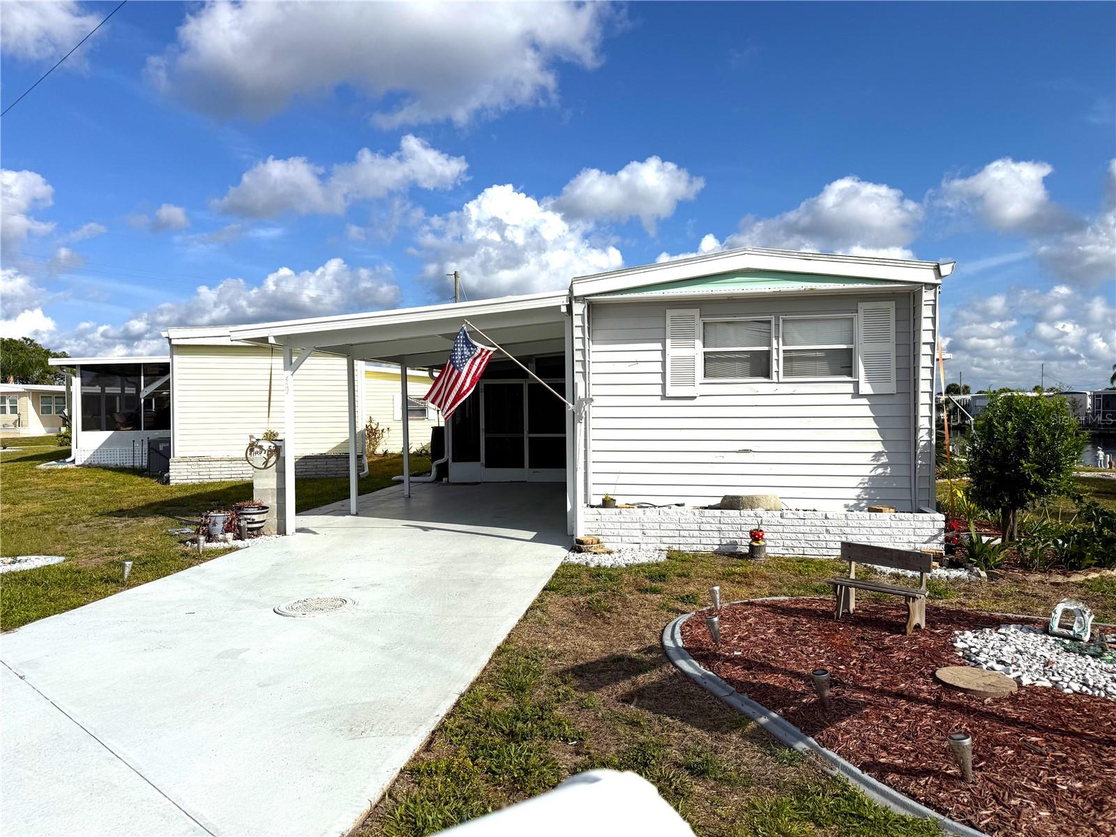 527 BLACKBURN BLVD — photo 19