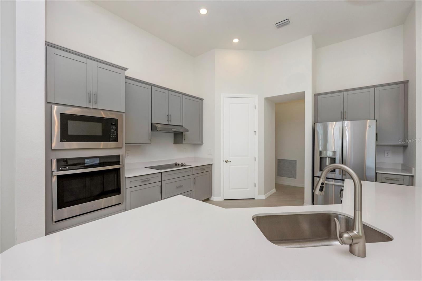 12655 WELLEN GOLF ST — photo 18