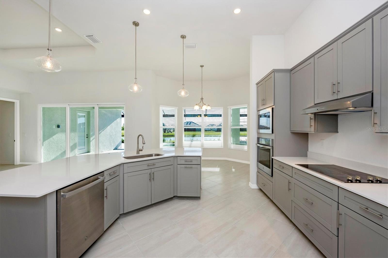 12655 WELLEN GOLF ST — photo 19