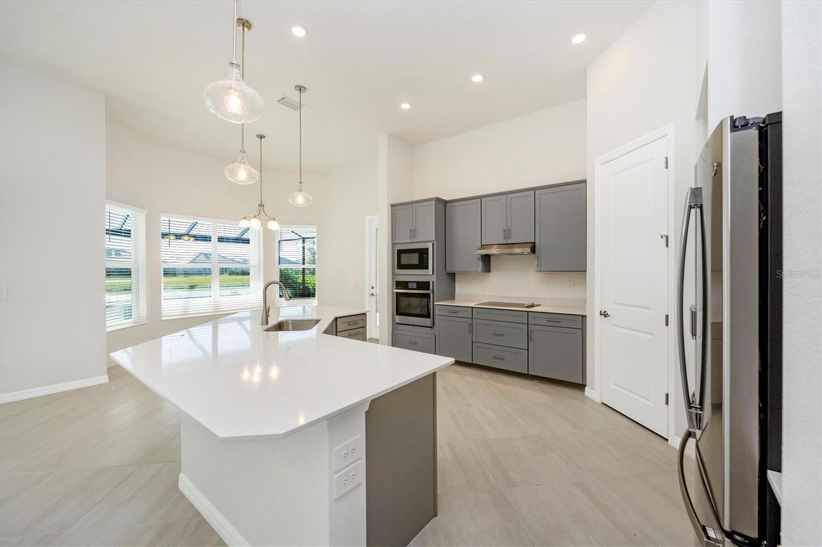 12655 WELLEN GOLF ST — photo 17
