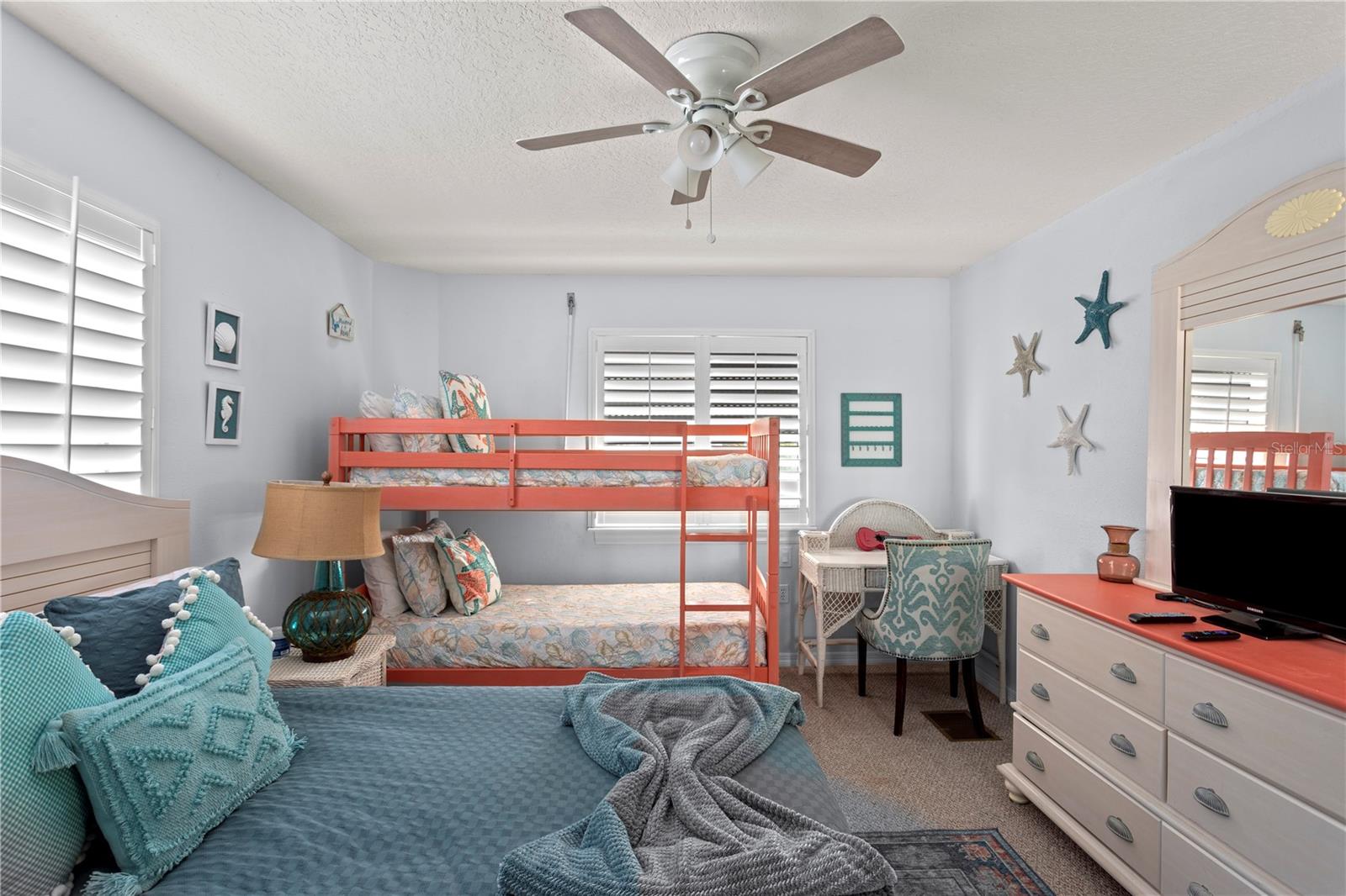 13095 GULF LN — photo 27