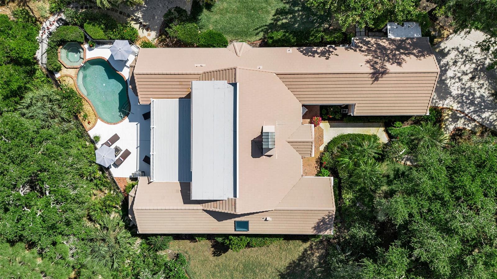 156 BISHOPS COURT RD — photo 10