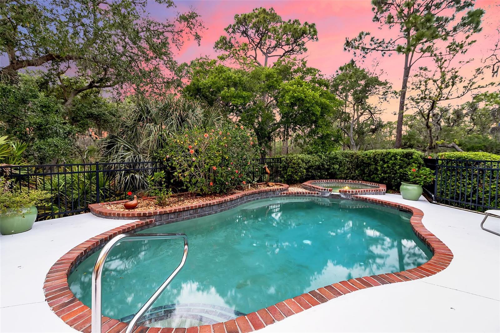 156 BISHOPS COURT RD — photo 11