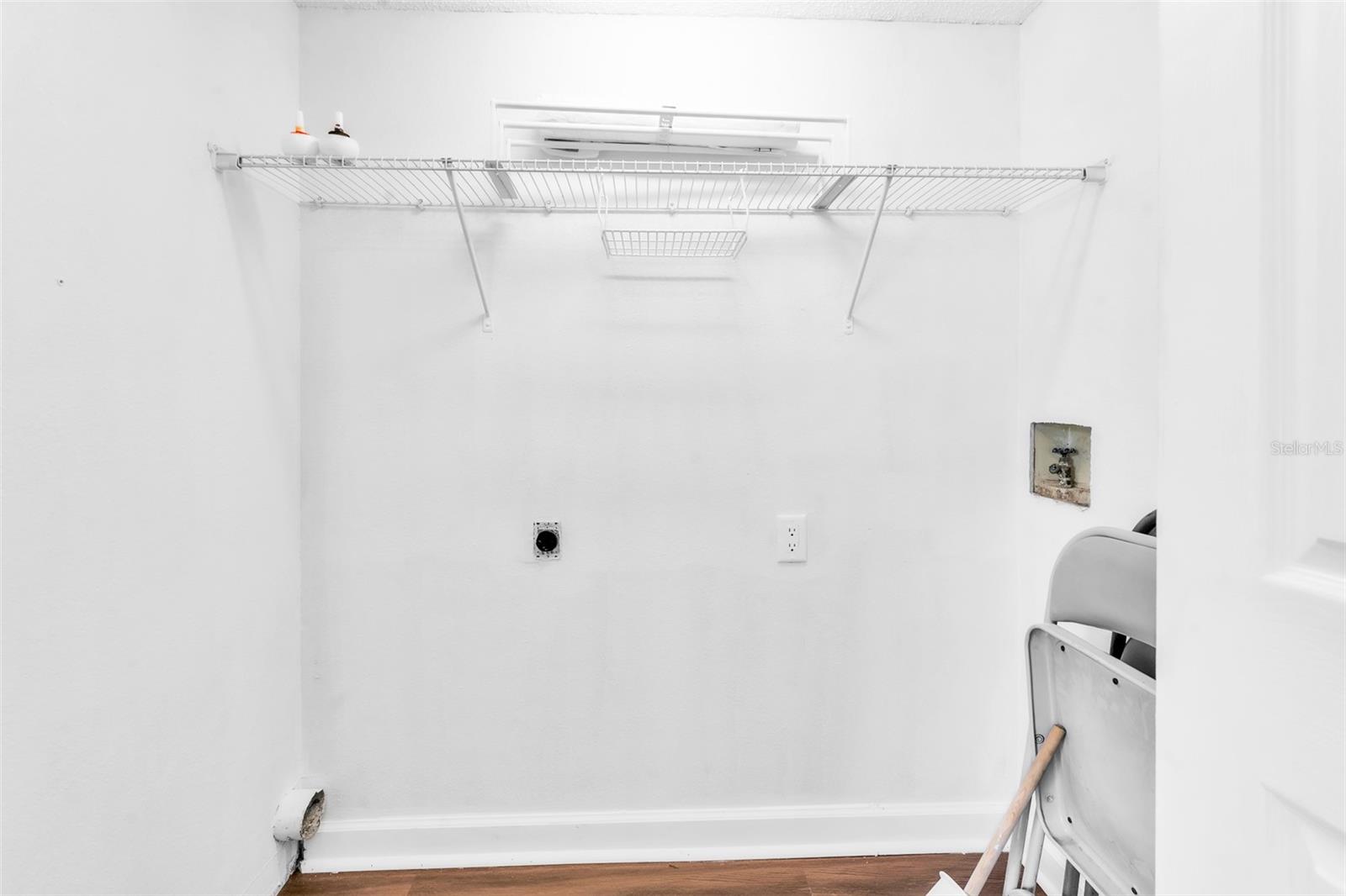 3303 BRIGADOON DR — photo 17