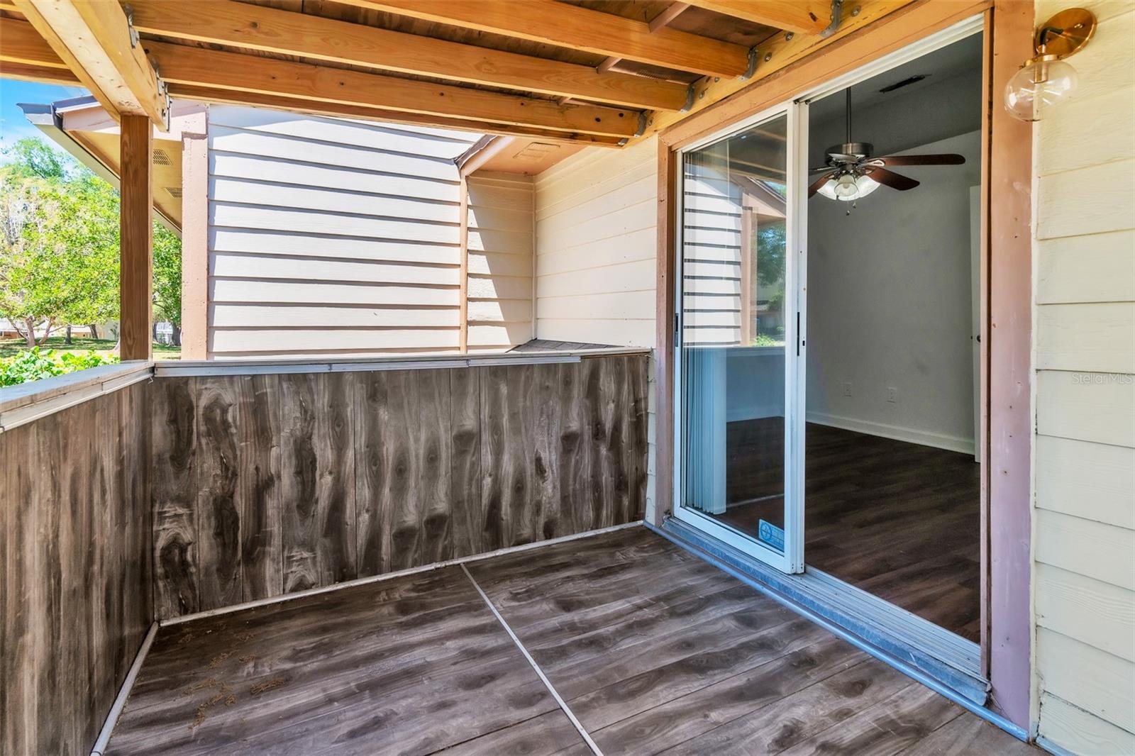 3303 BRIGADOON DR — photo 31