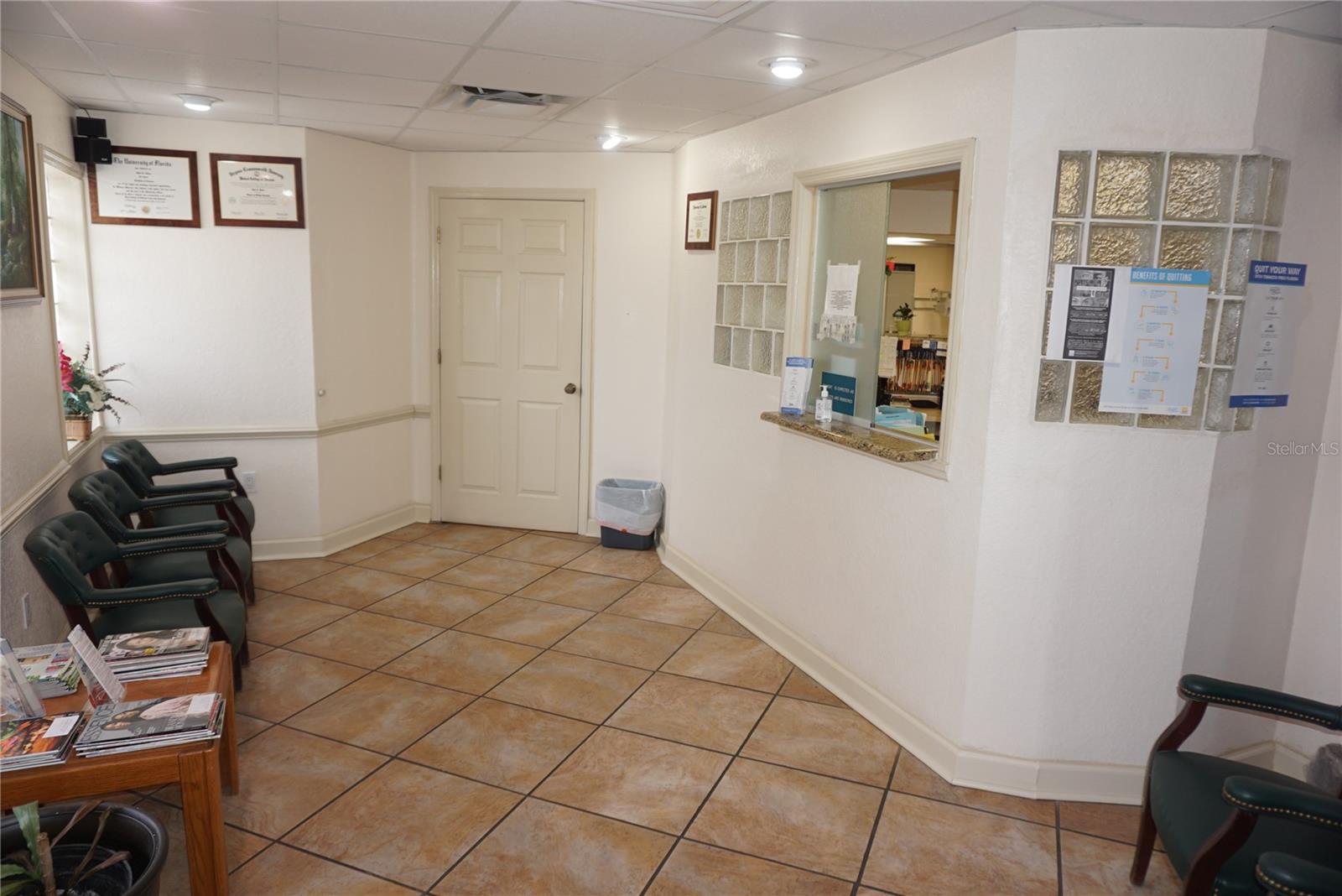 2910 & 2912 W WATERS AVE — photo 4