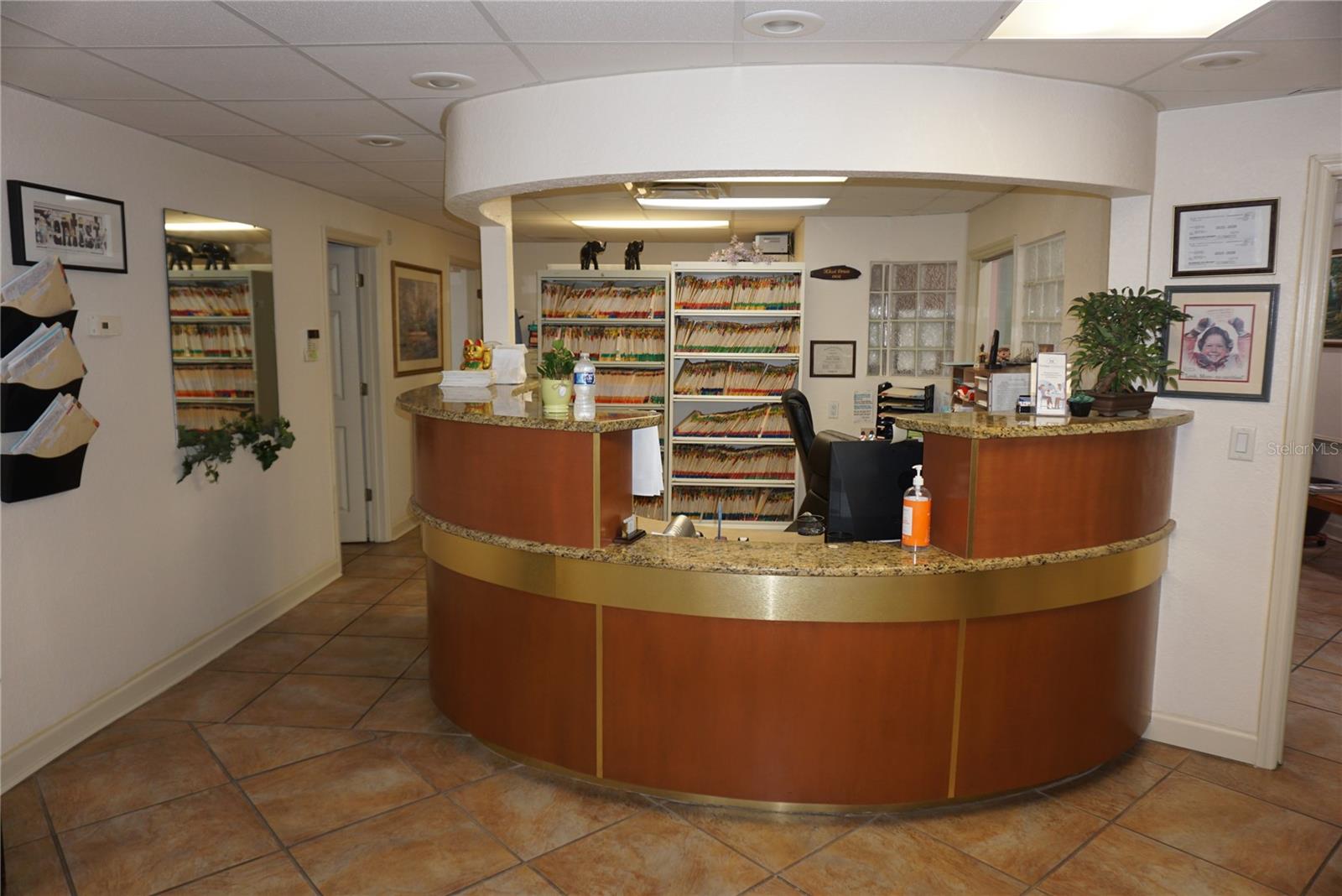 2910 & 2912 W WATERS AVE — photo 6