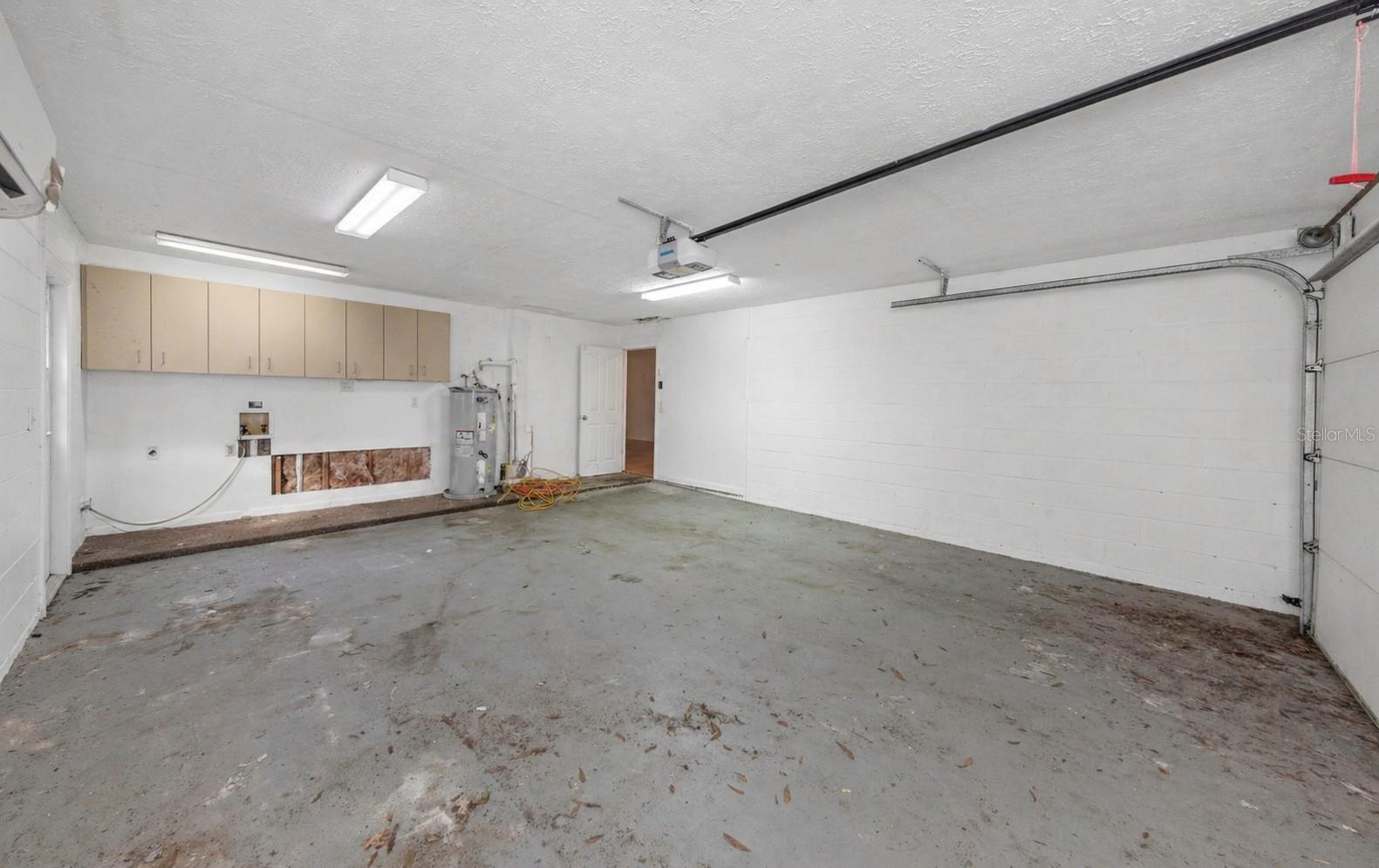 4101 WINDTREE DR — photo 21