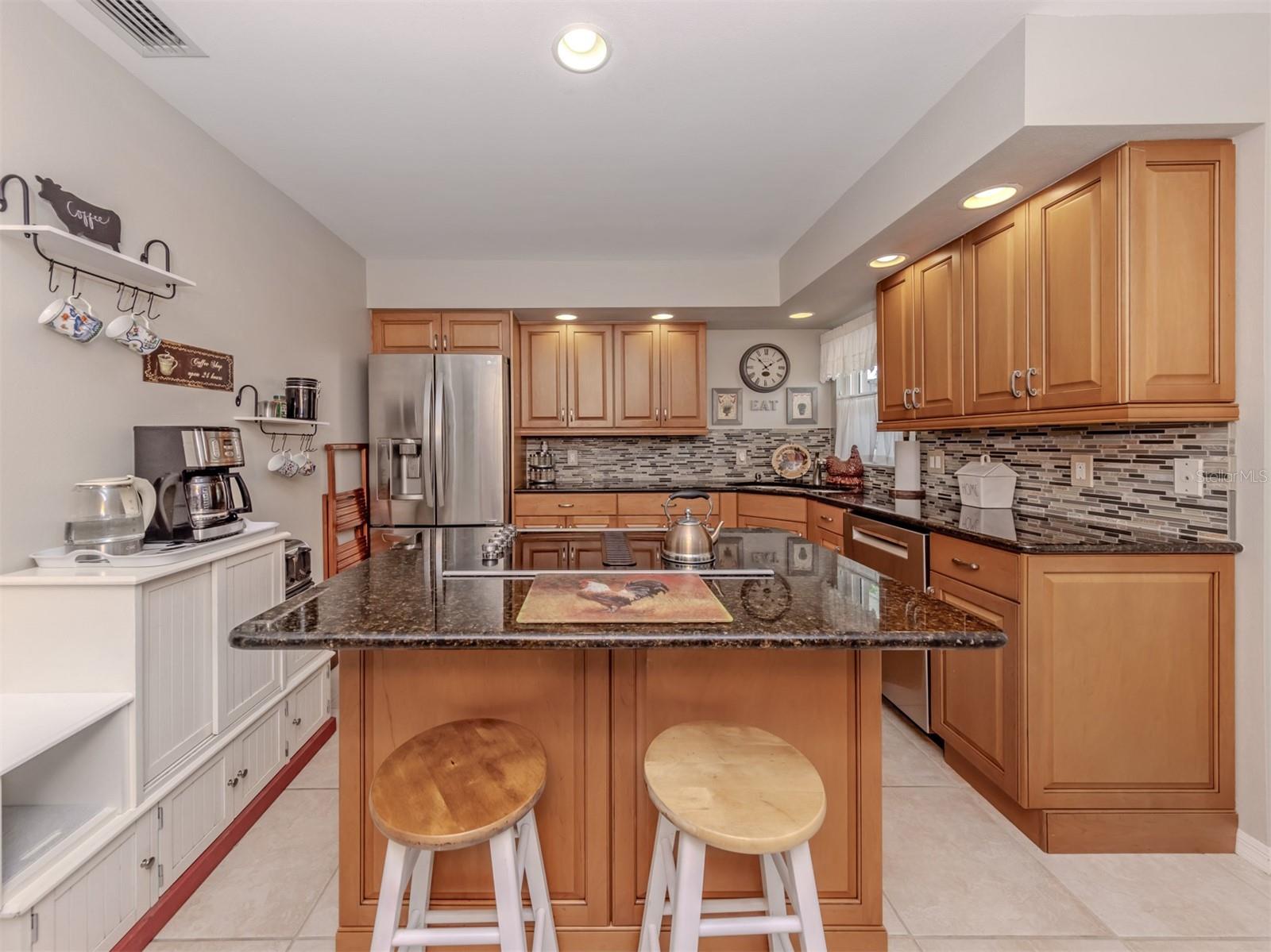 525 CLUBSIDE CIR #53 — photo 10