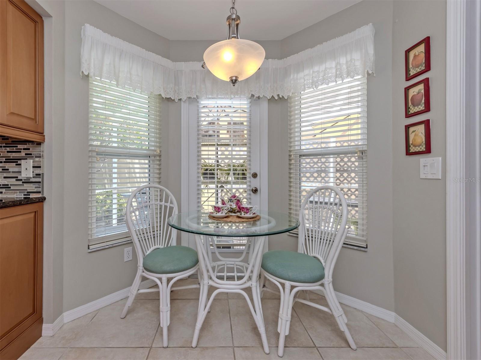 525 CLUBSIDE CIR #53 — photo 15