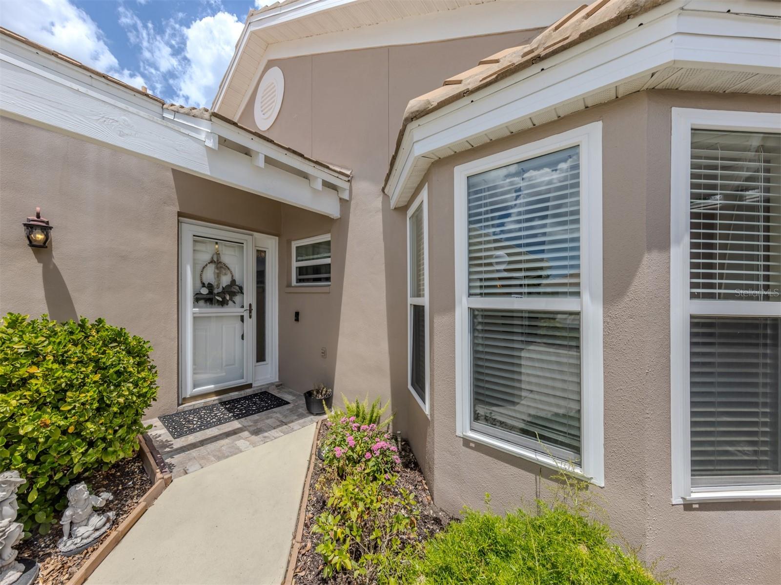 525 CLUBSIDE CIR #53 — photo 2